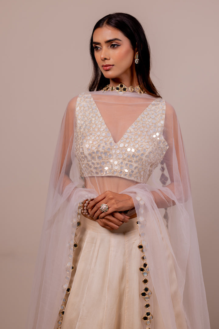 Aureya AW25
