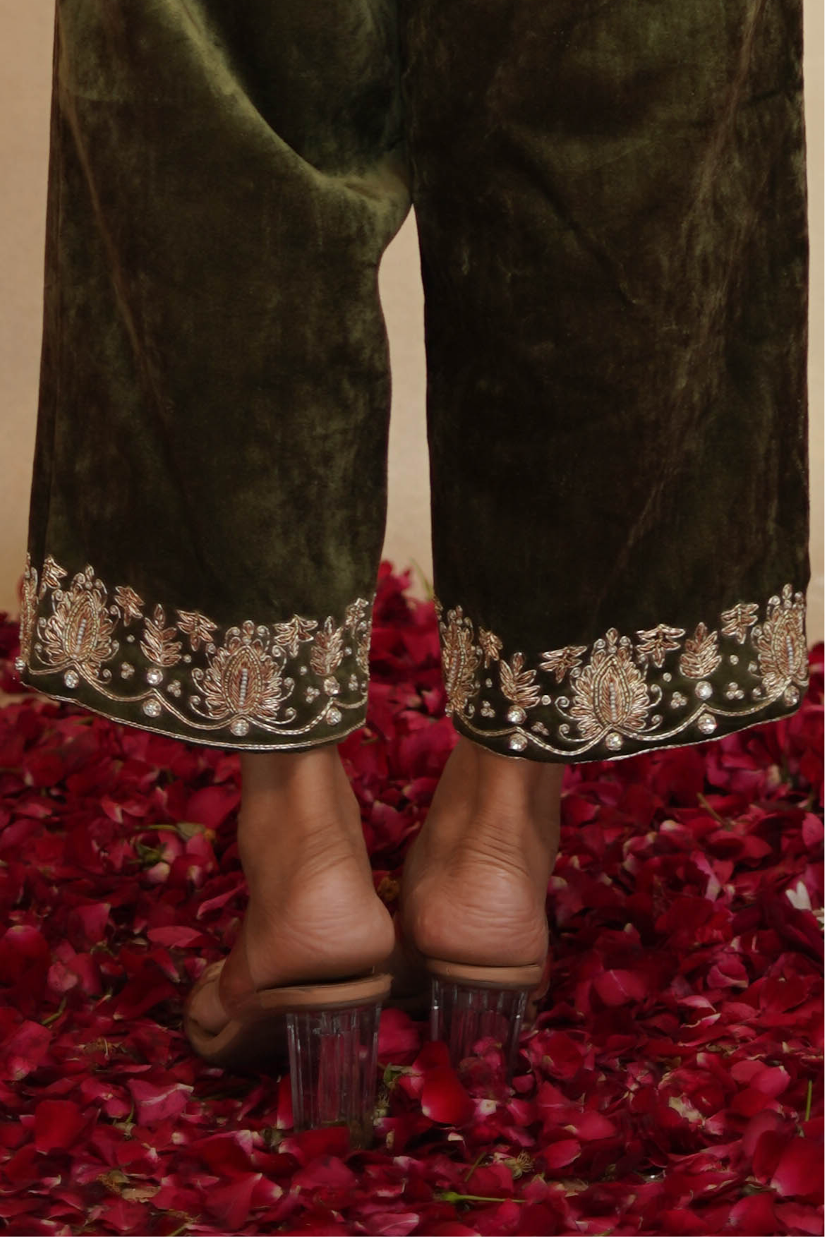 Velvet Collar Kurta Co-ord Set