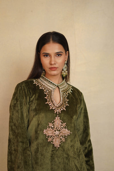 Velvet Collar Kurta Co-ord Set
