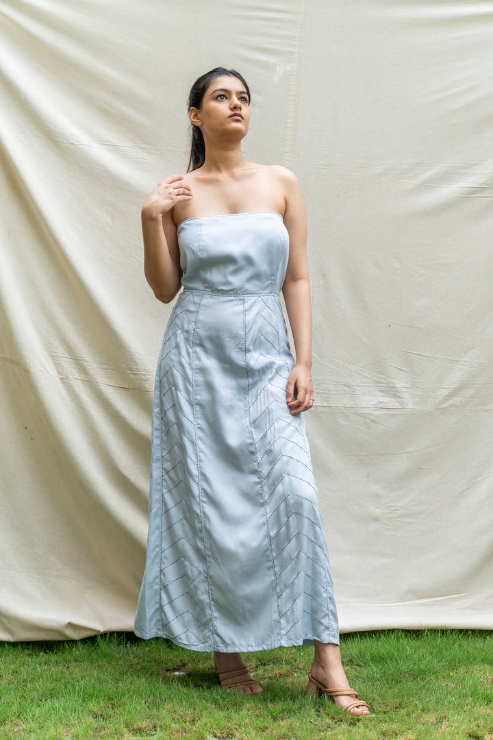 Tencel Strapless Zigzag dress