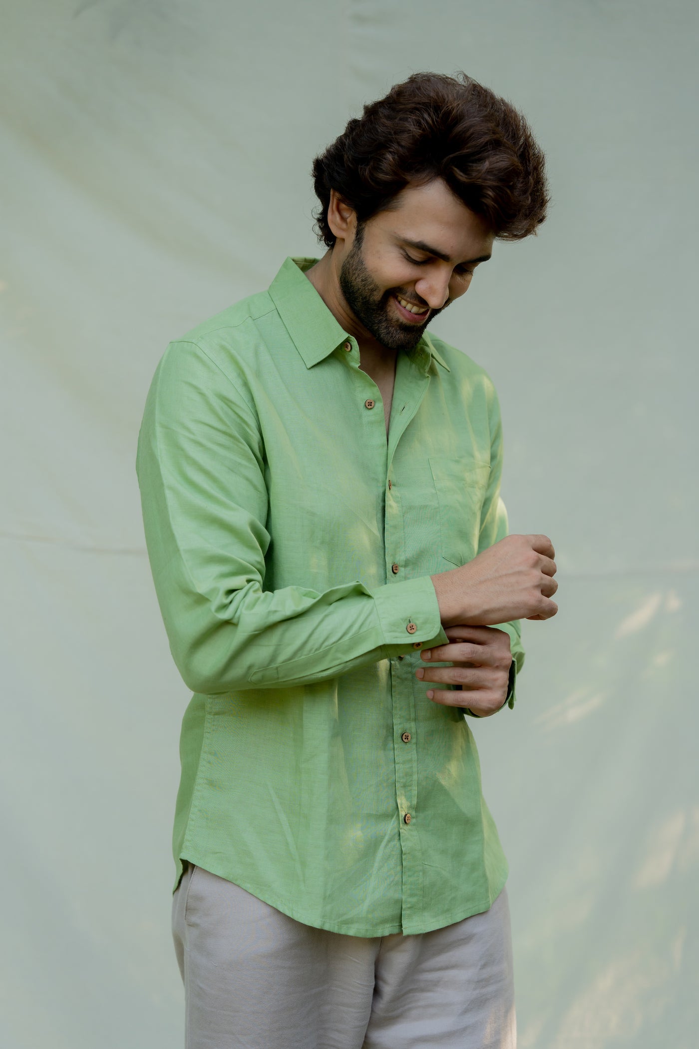 Lincell Regular menswear shirt- moss green
